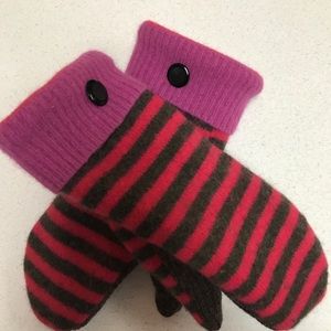 Homemade upcycled wool super warm mittens.